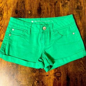⭐️3 for $10⭐️ Green shorts